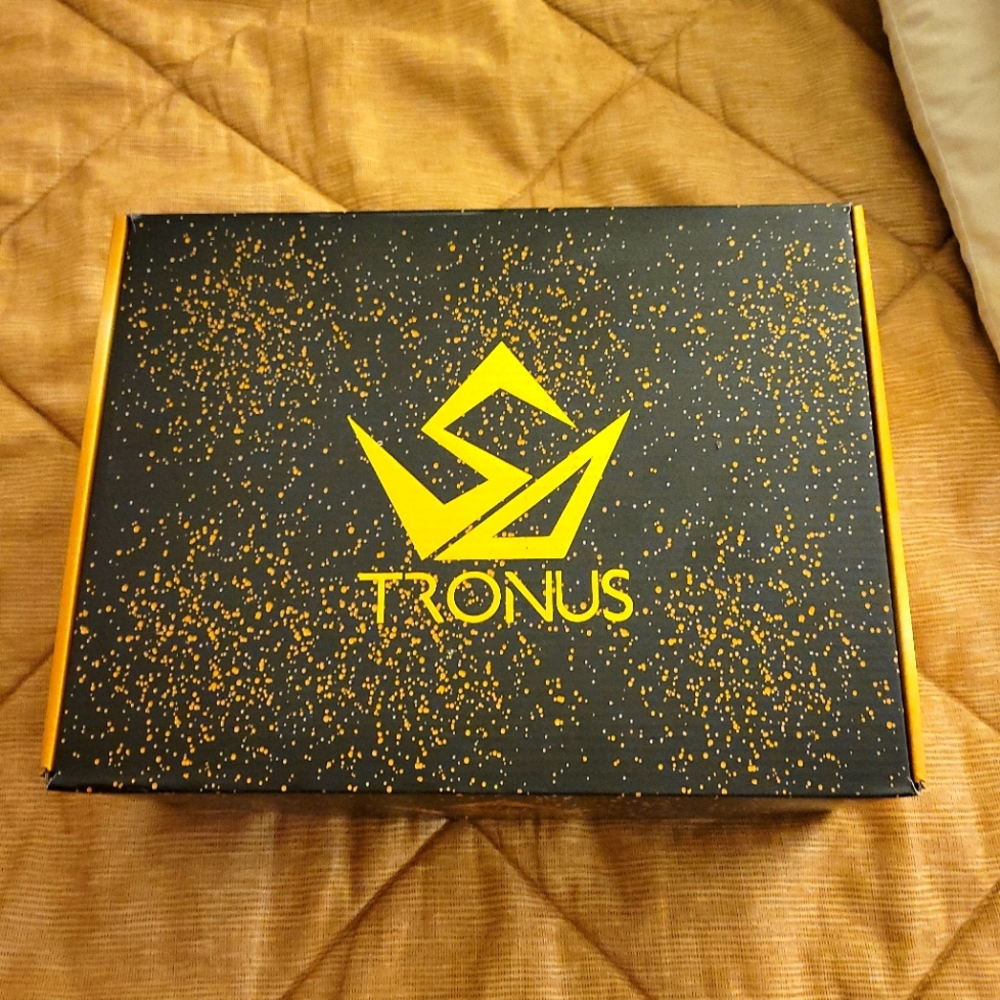 Tronus Bred